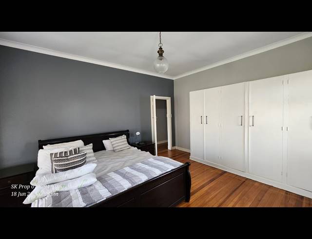 4 BEDROOM FREESTANDING FOR SALE IN SCOTTSVILLE